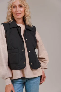 Argo Crop Vest - Black