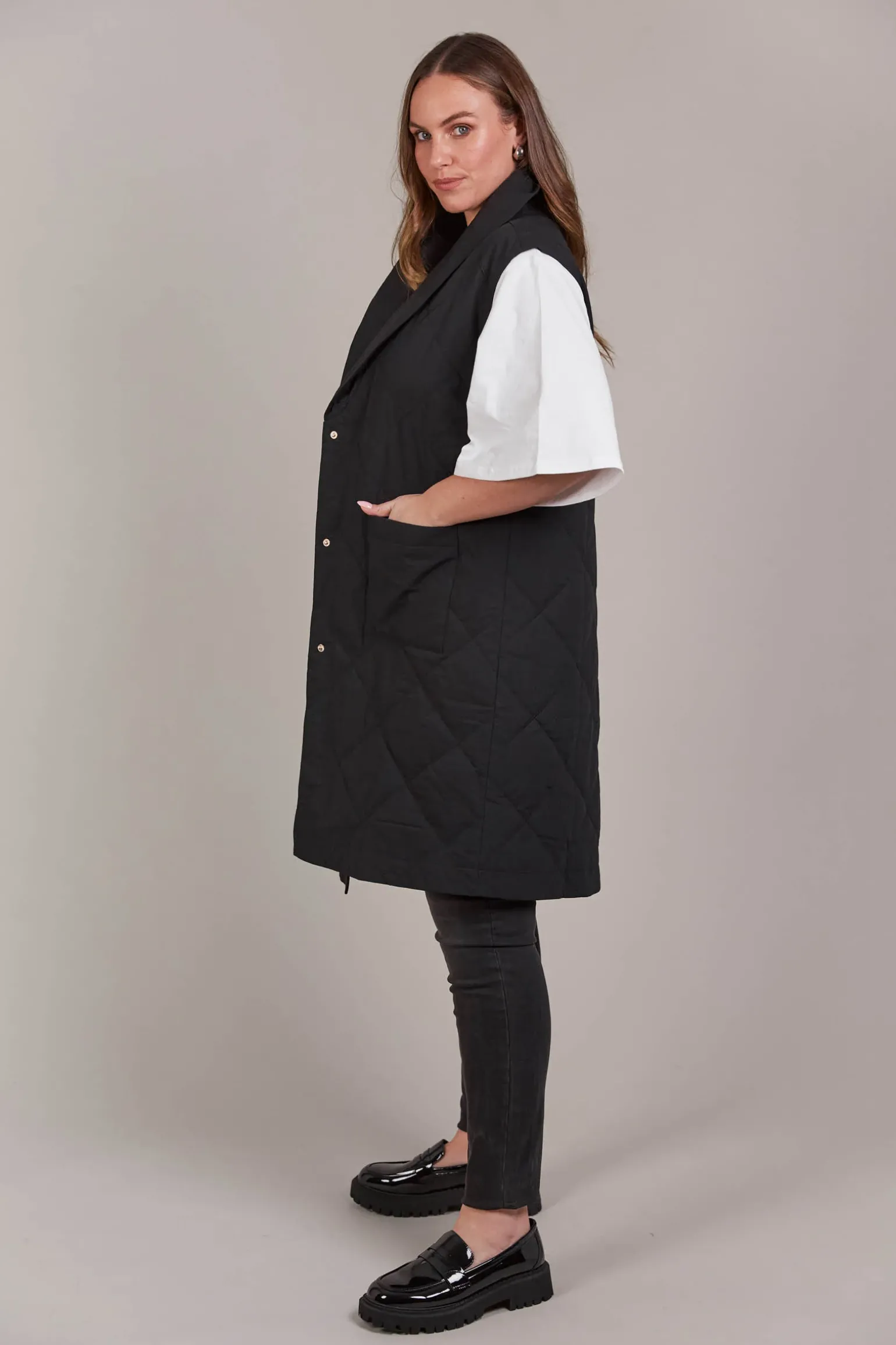Argo Long Line Vest - Black