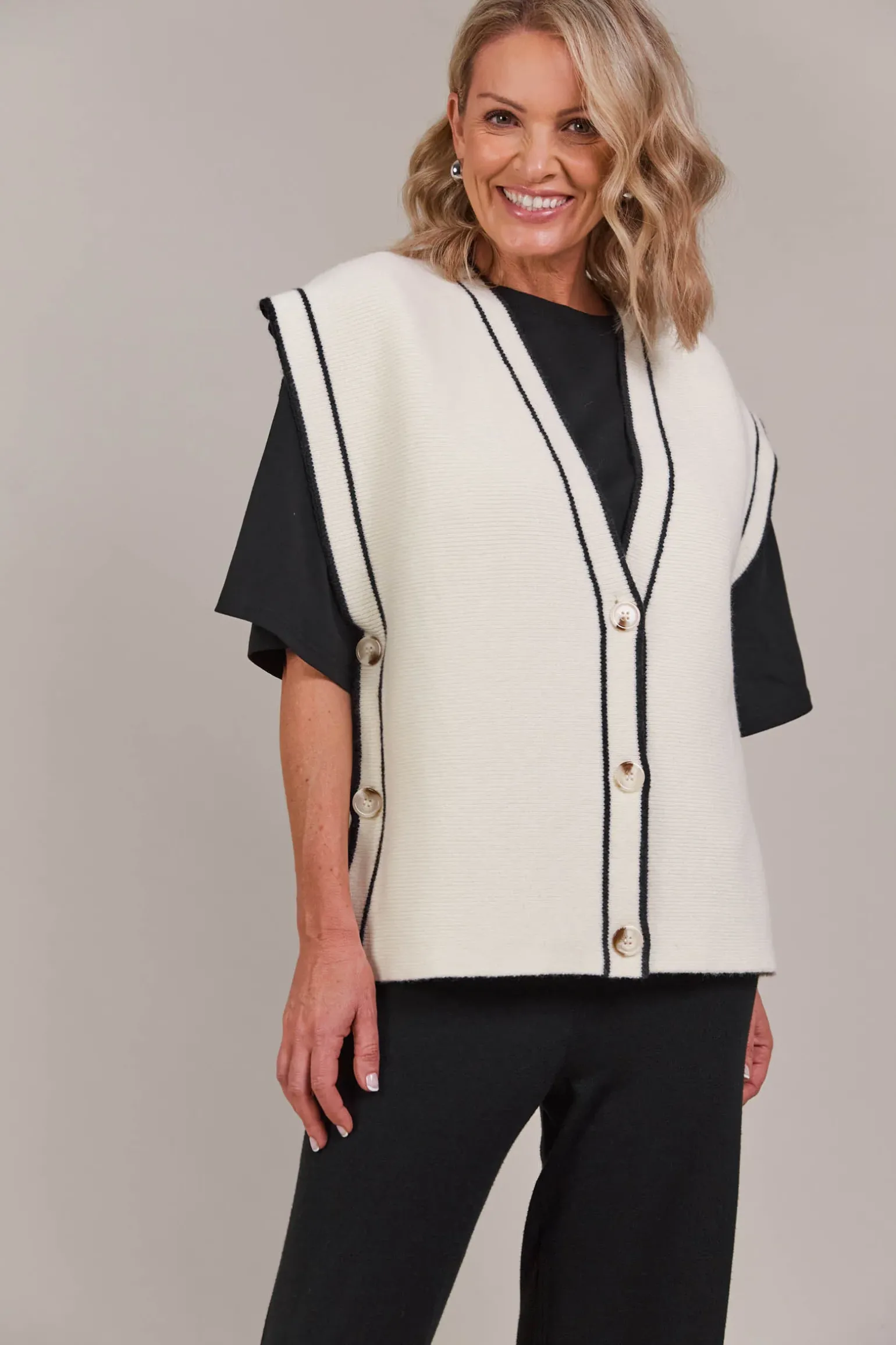 Avino Knit Vest - Ecru