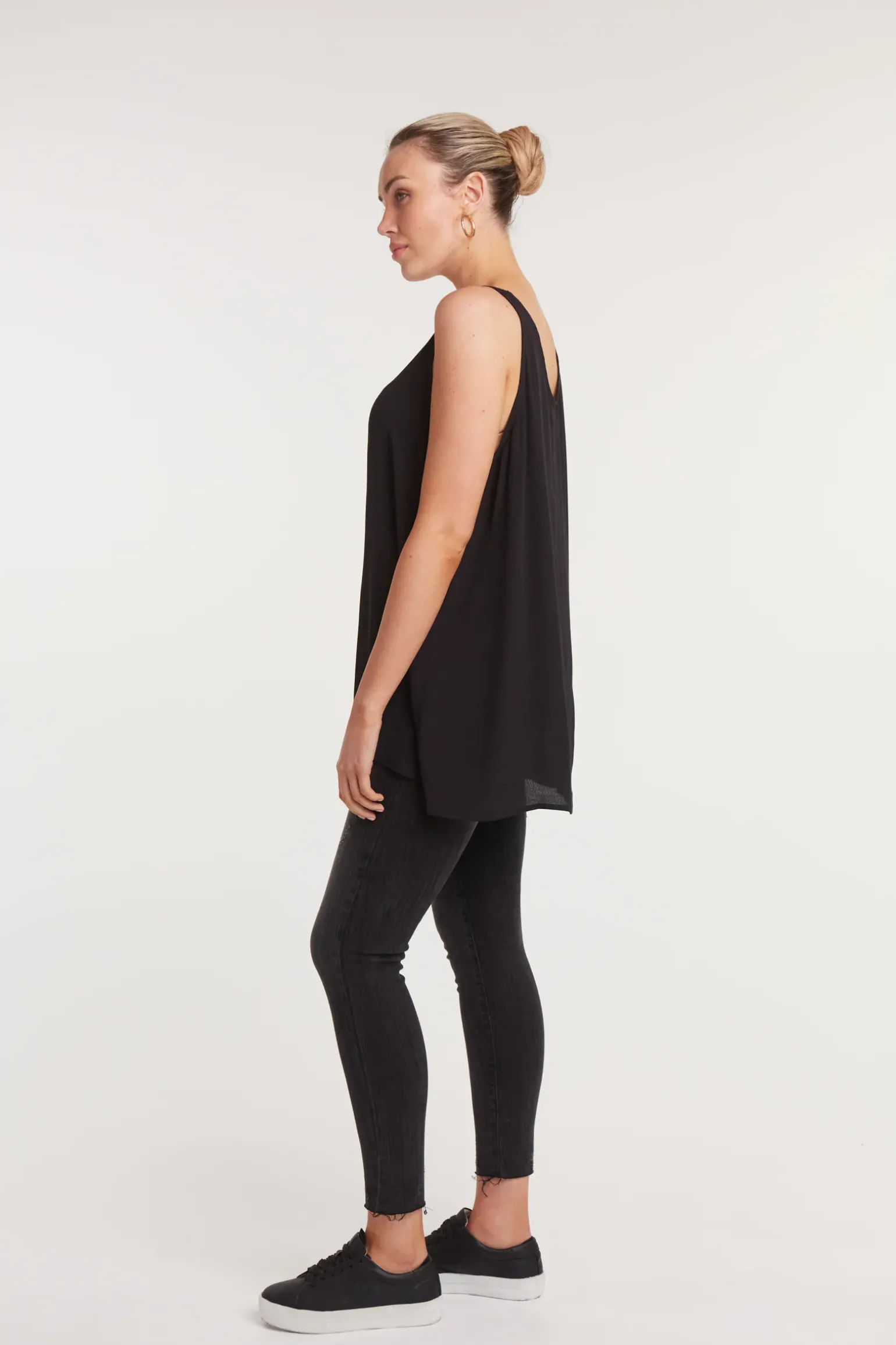Basic Tank - Ebony