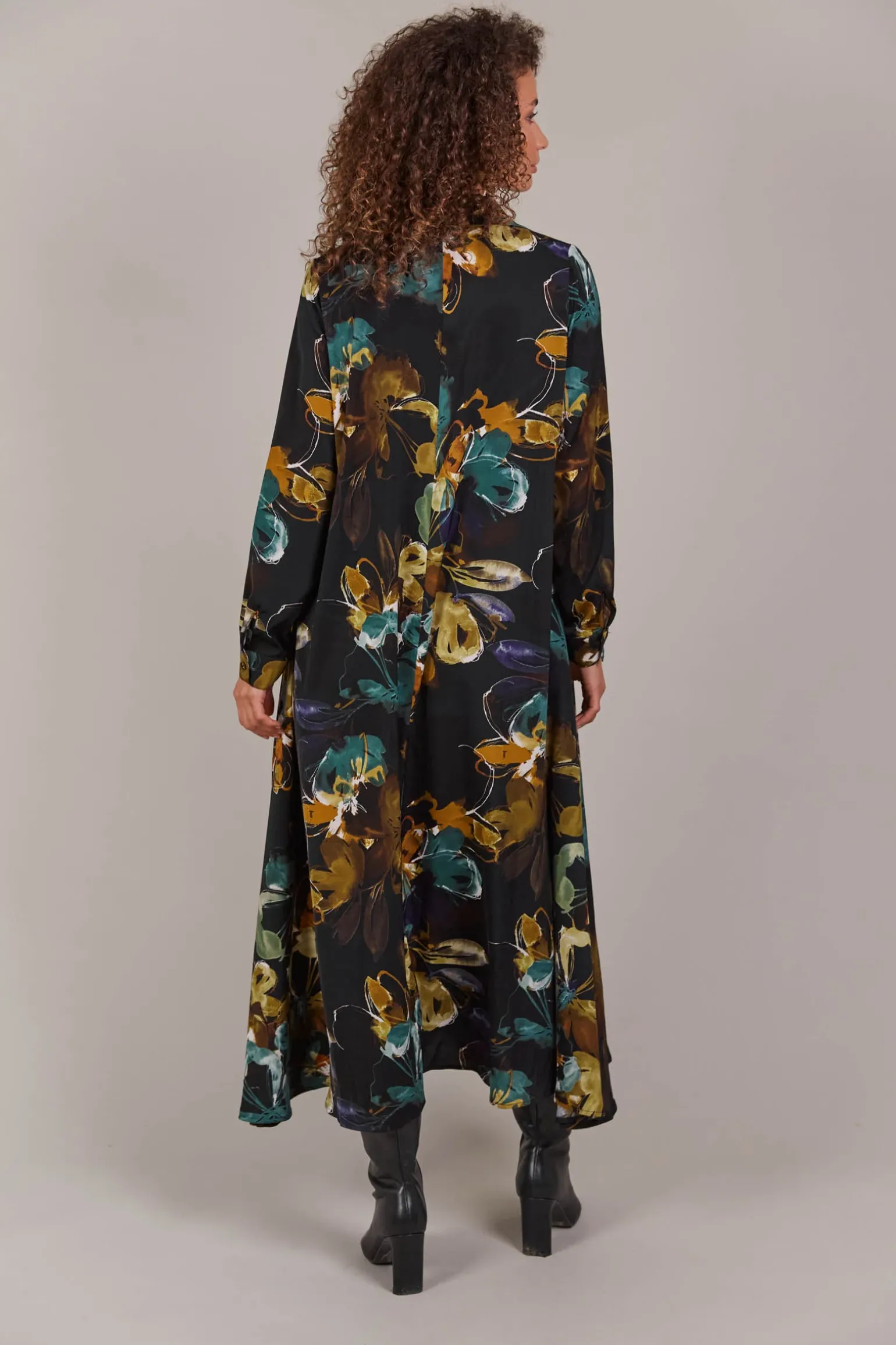 Elsie Shirt Dress - Botanical Black