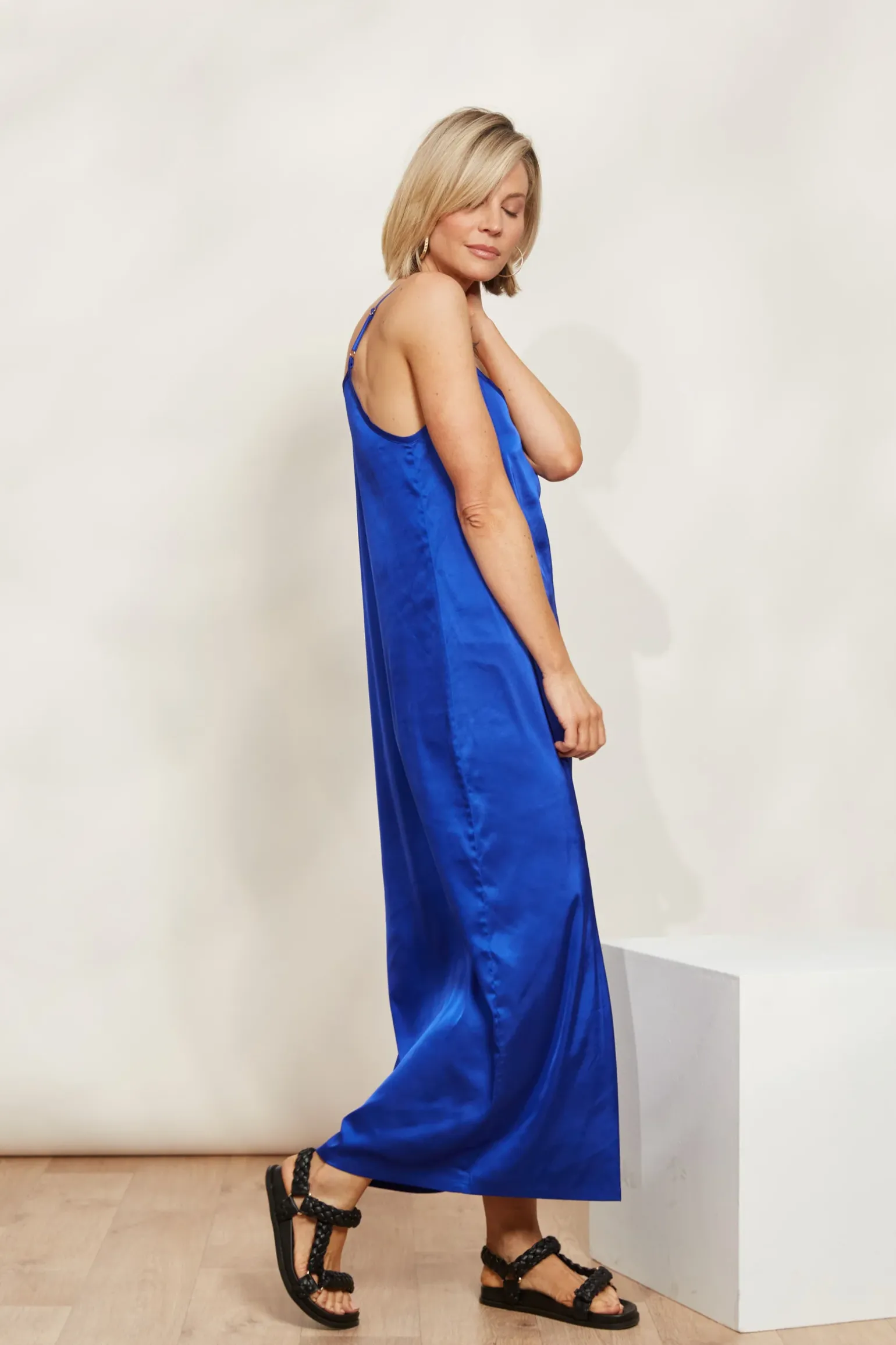 Elysian Tank Maxi - Cobalt
