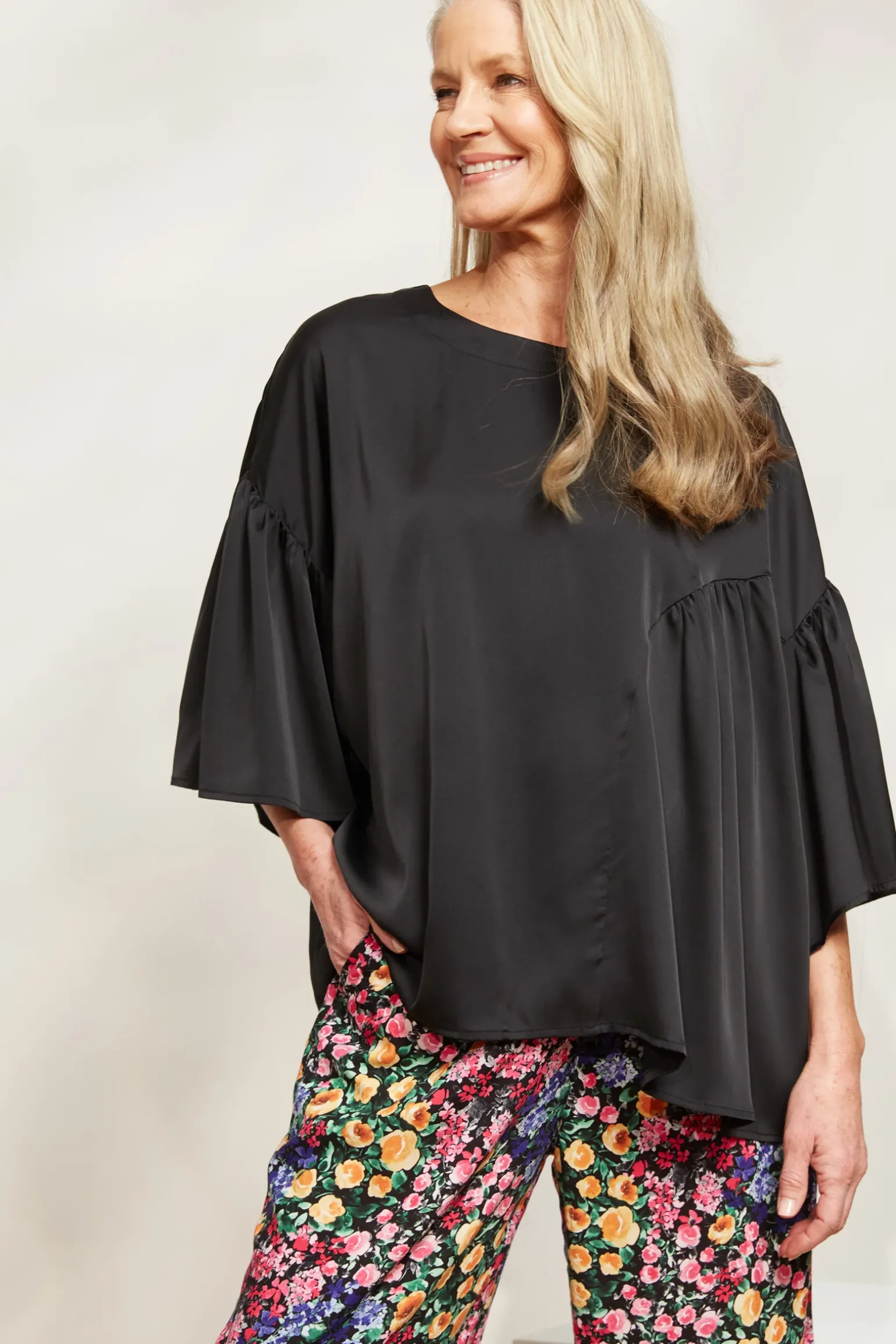 Elysian Top - Sable