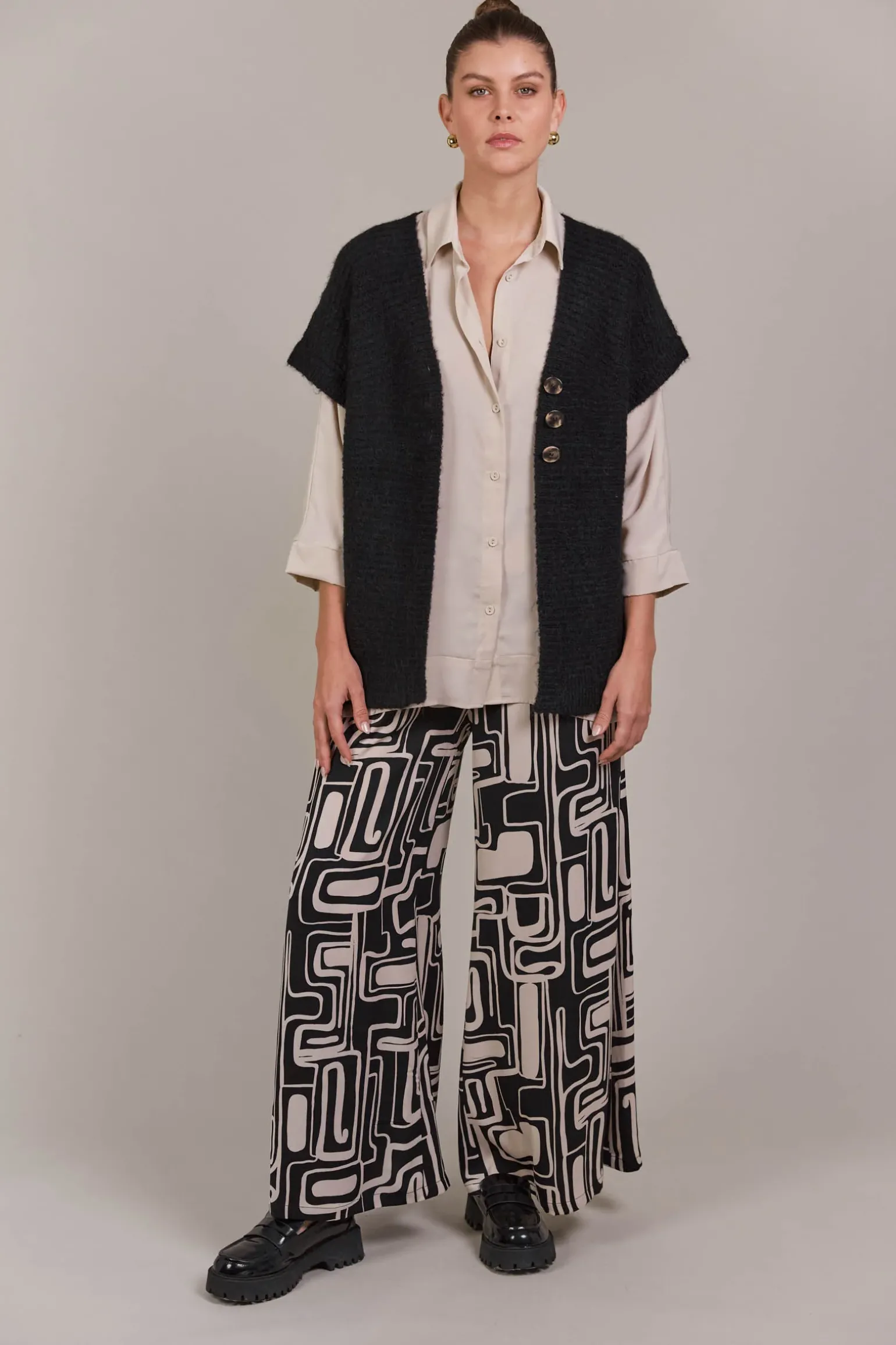Folie Button Vest - Black