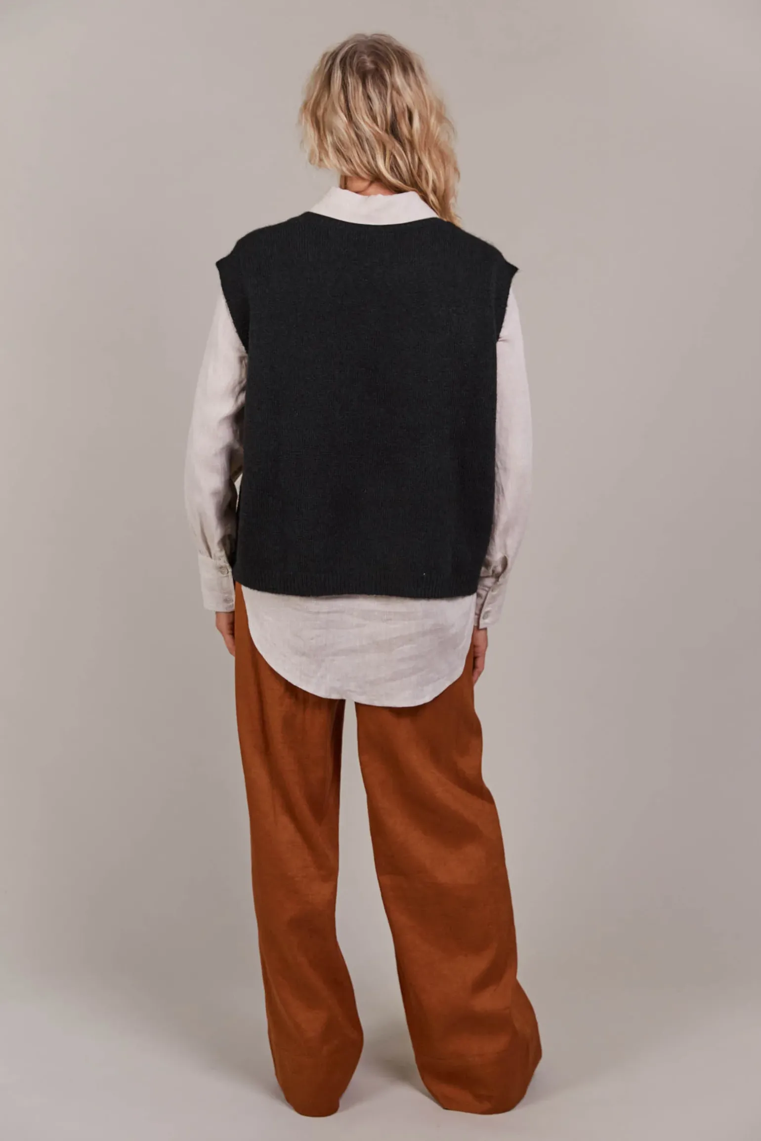 Folie Vest - Black