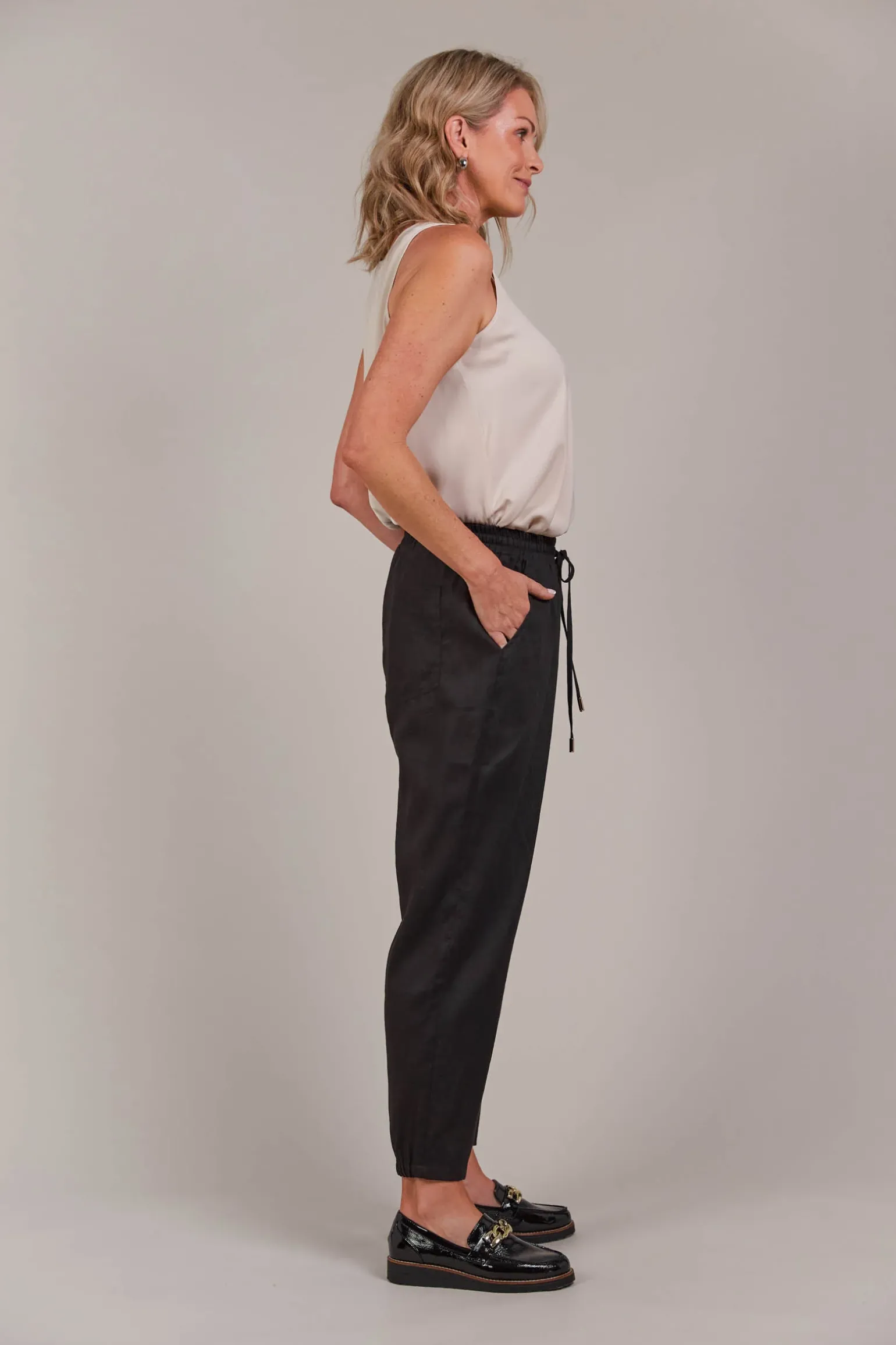 Laax Relaxed Pant - Black