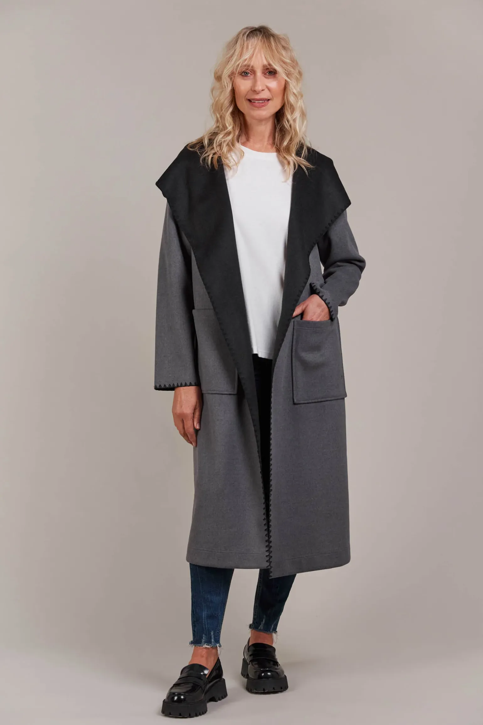 Manta Coat - Char