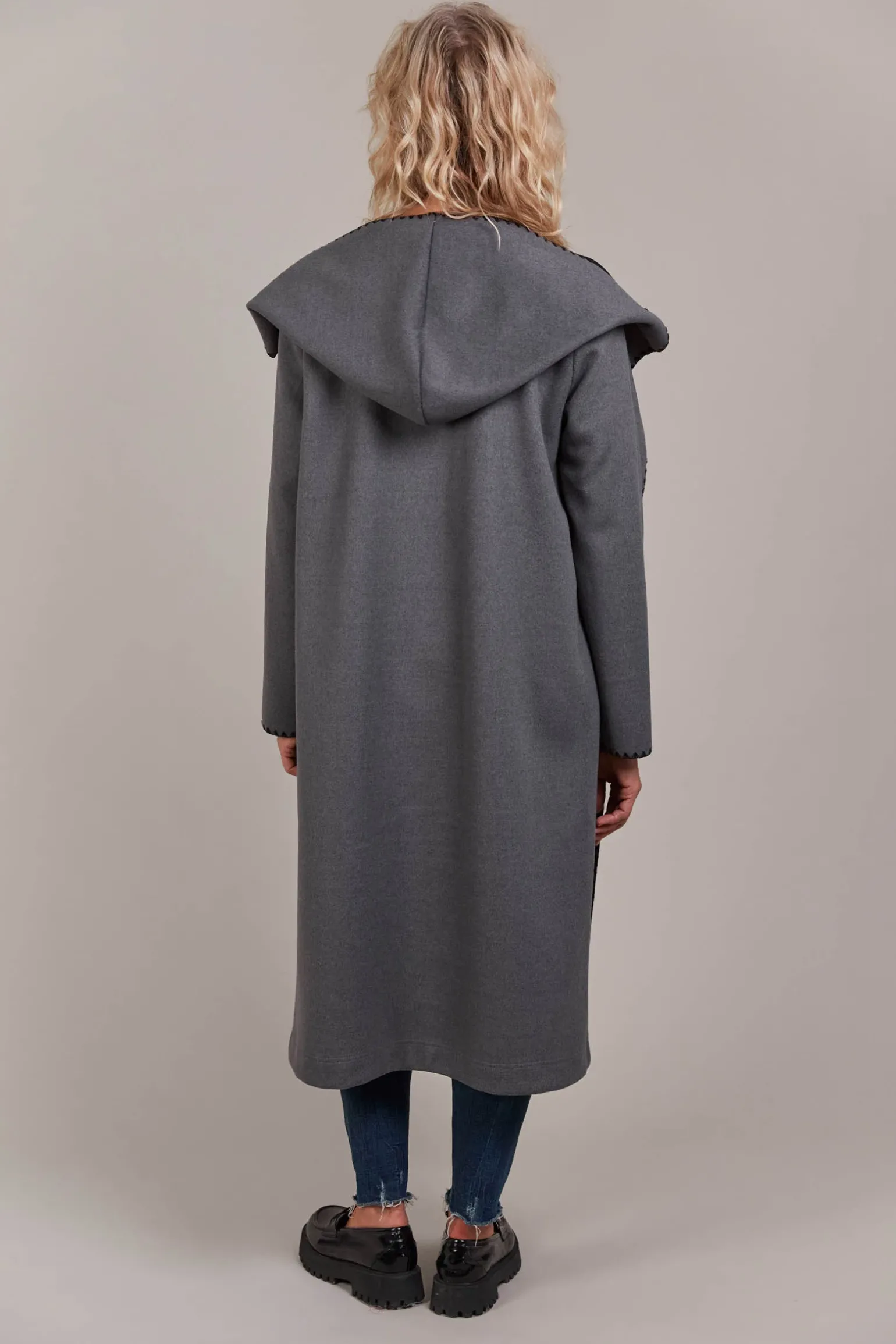 Manta Coat - Char