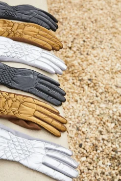 Nawi Glove - Silver