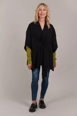 Palmer Knit Cape - Black