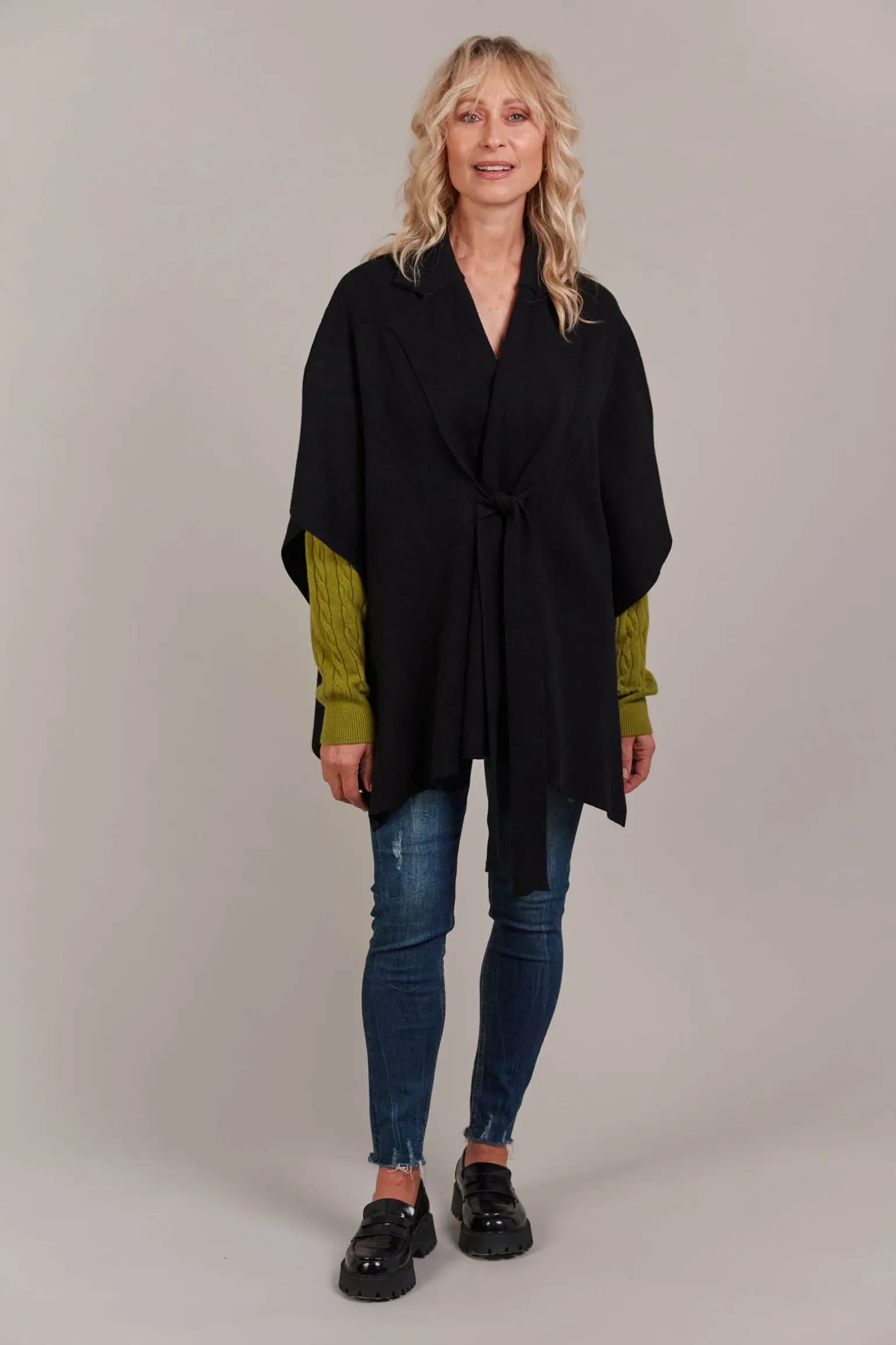 Palmer Knit Cape - Black