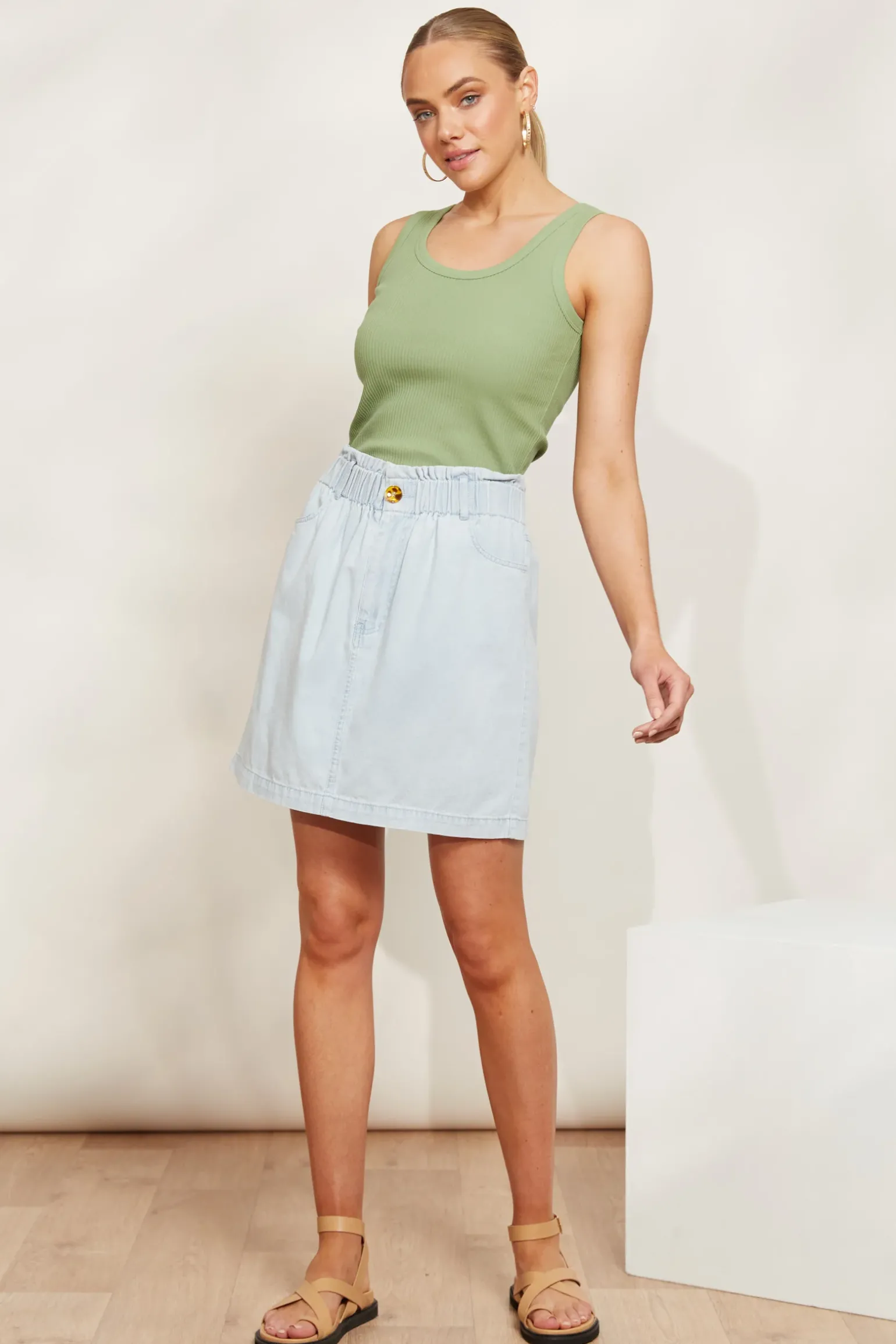 Playa Mini Skirt - Capri