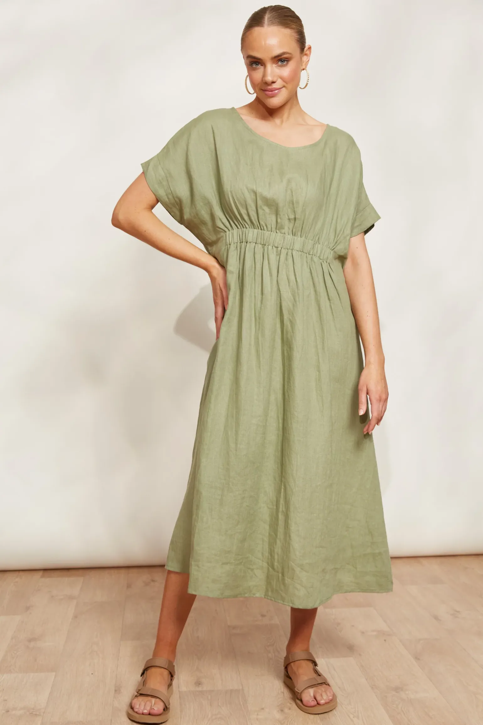 Sojourn Dress - Aloe