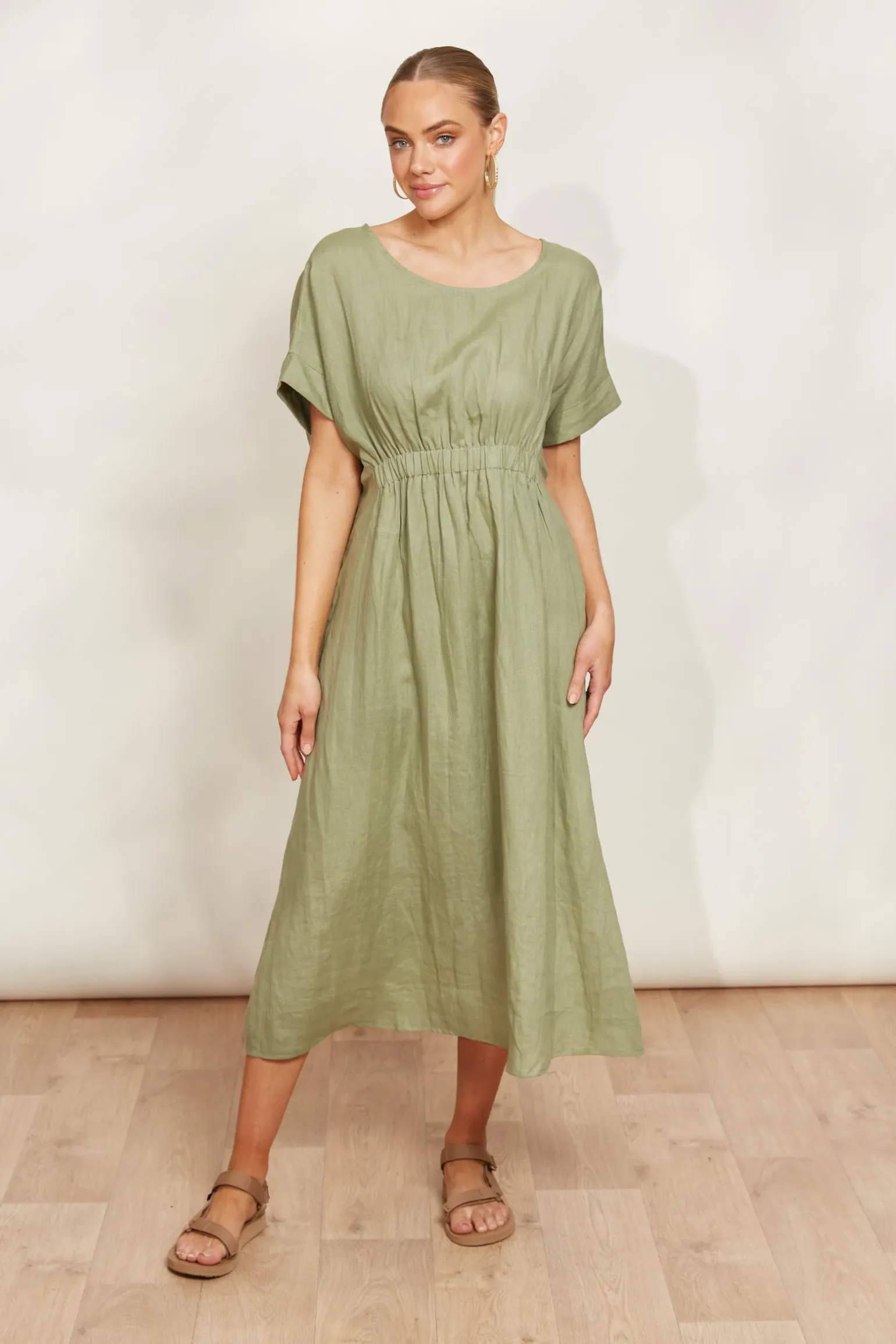 Sojourn Dress - Aloe