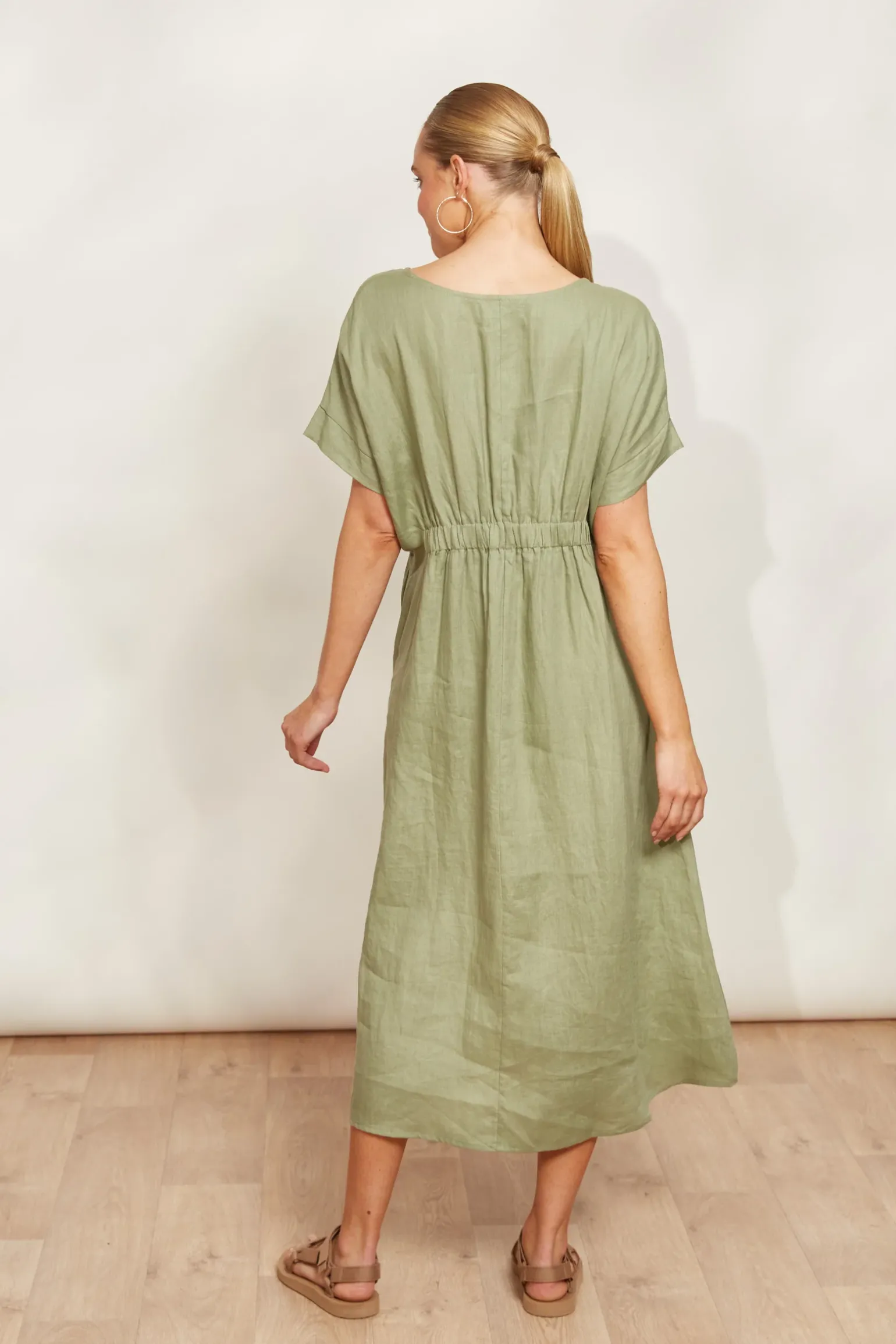 Sojourn Dress - Aloe