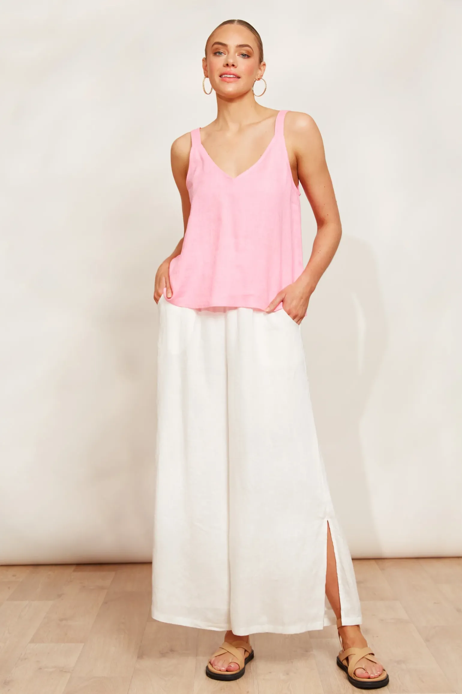 Sojourn Tank - Cameo