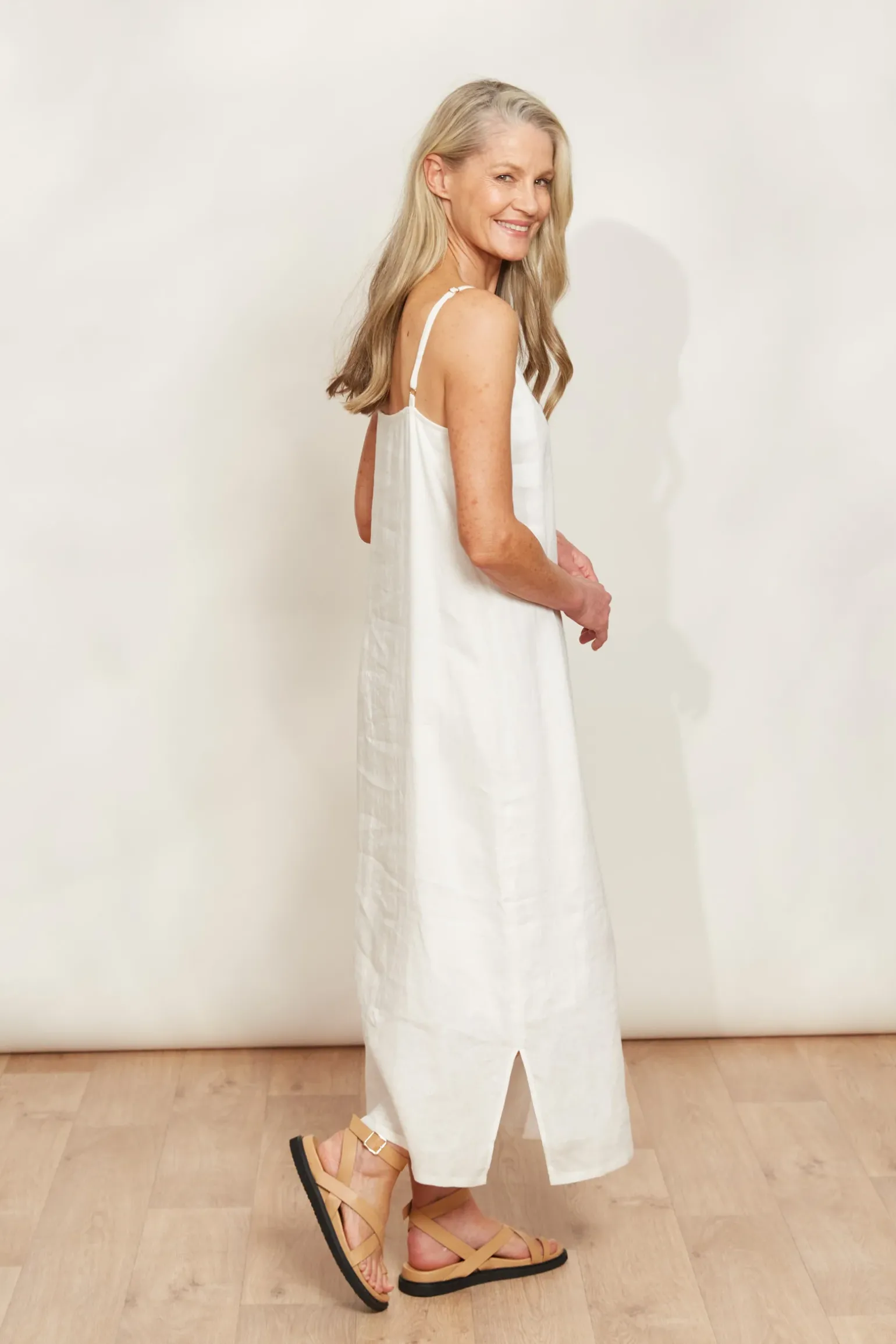 Sojourn Tank Maxi - Opal