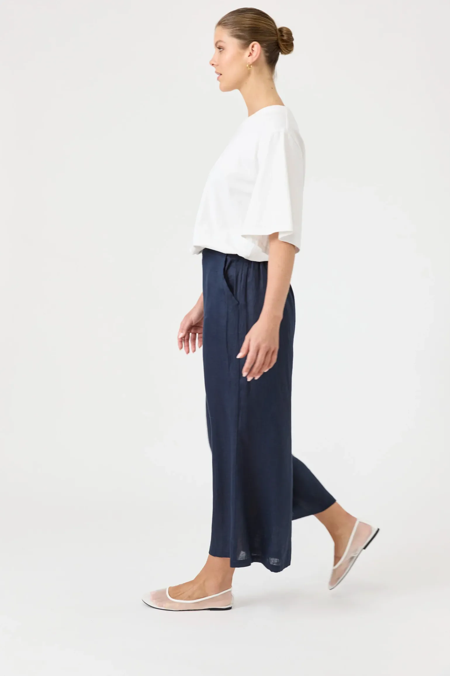 Studio Crop Pant - Navy