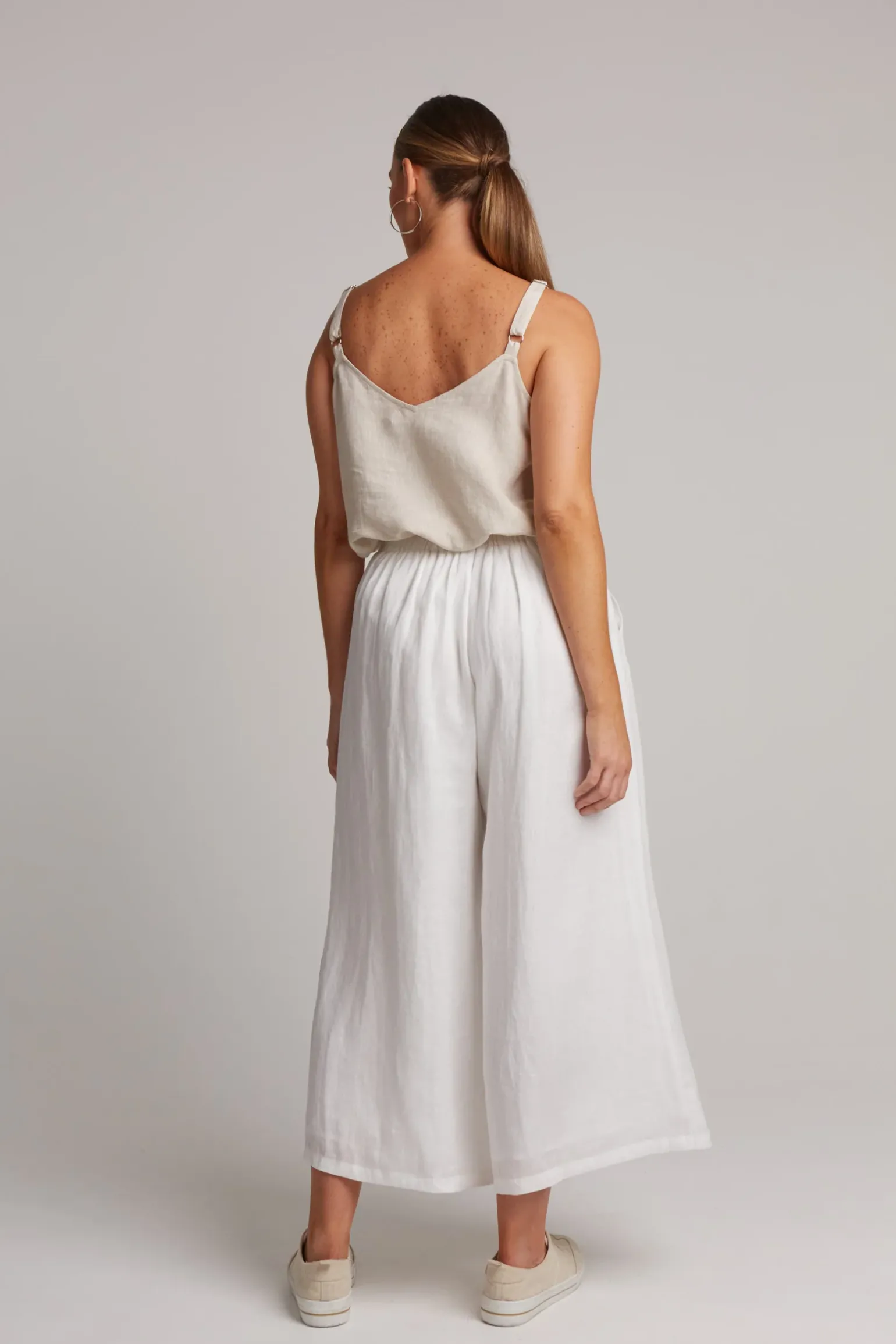 Studio Crop Pant - Salt