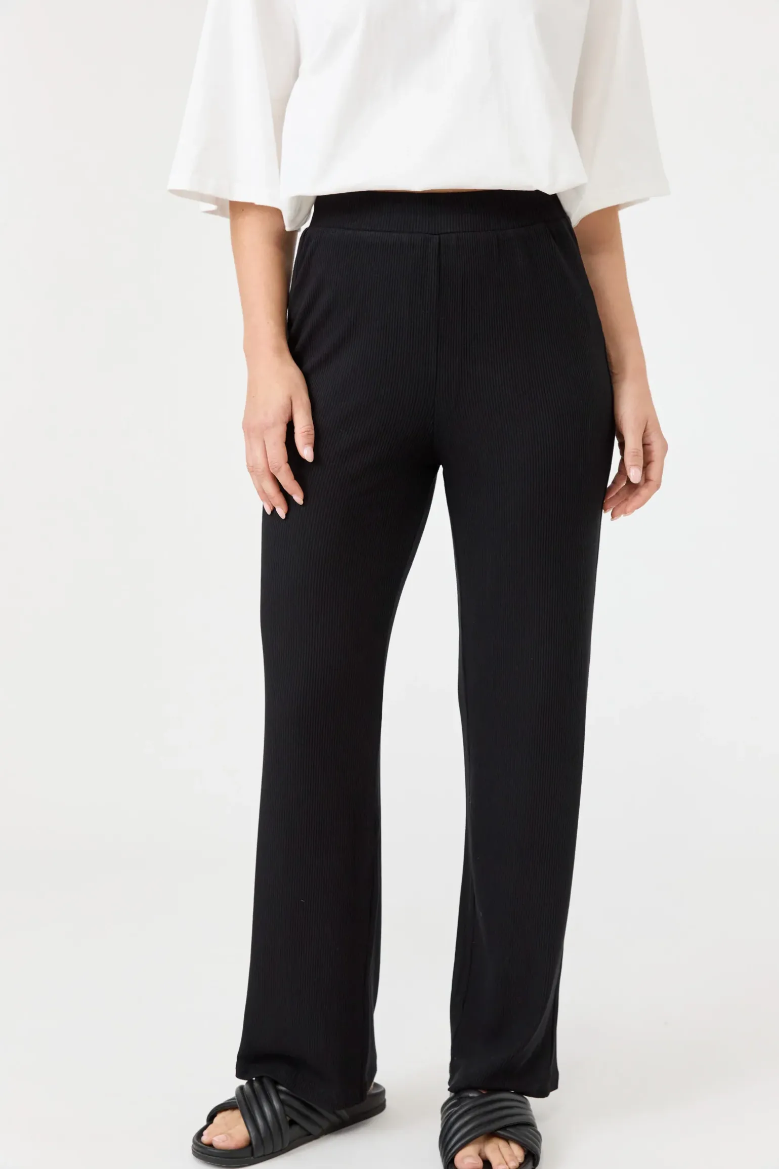 Studio Jersey Pant - Ebony