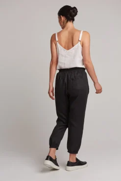 Studio Relaxed Pant - Ebony