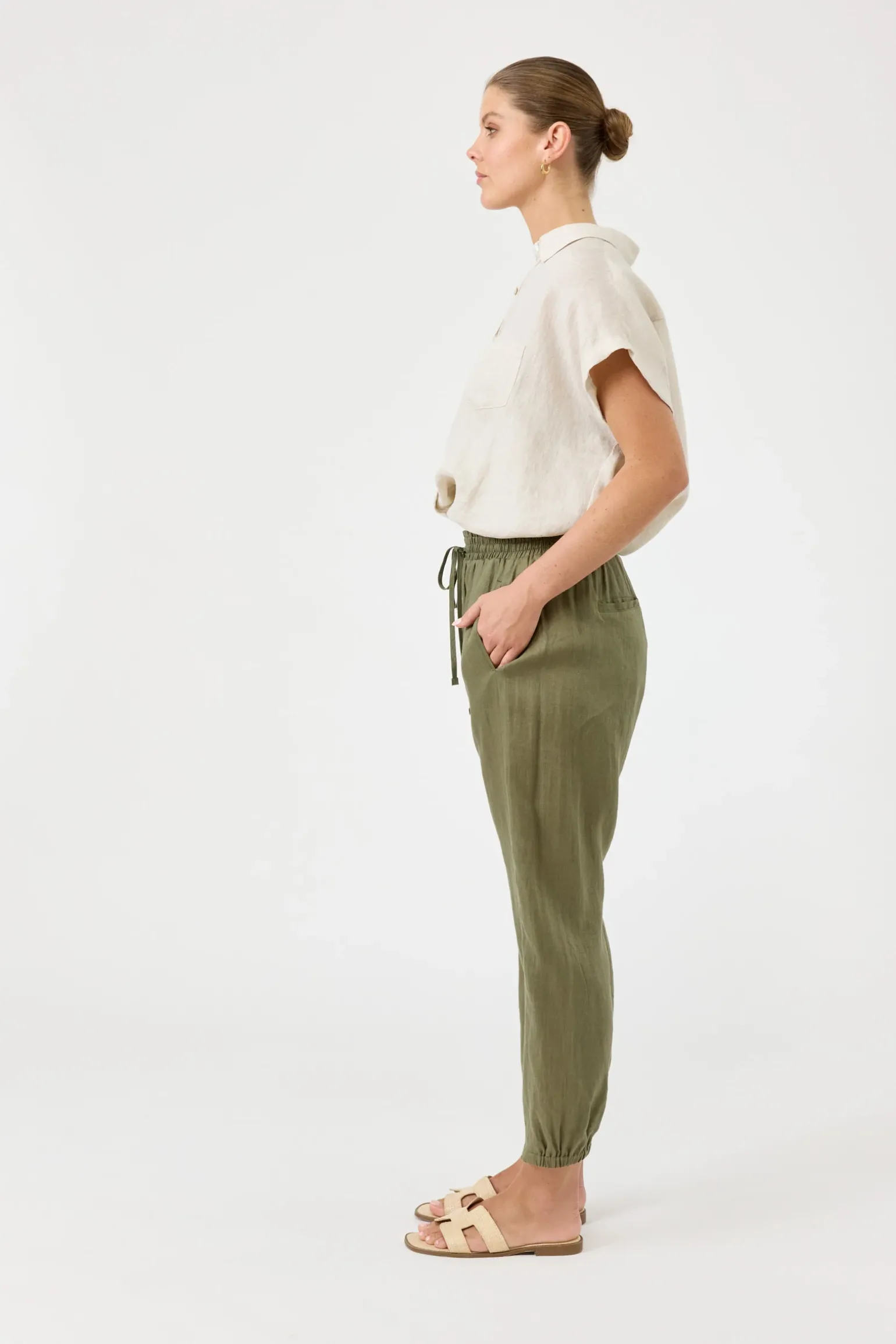 Studio Relaxed Pant - Khaki
