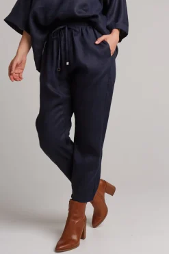 Studio Relaxed Pant - Navy