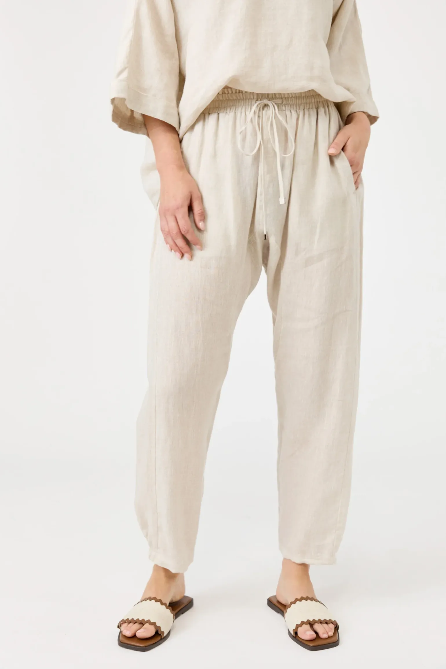Studio Relaxed Pant - Tusk