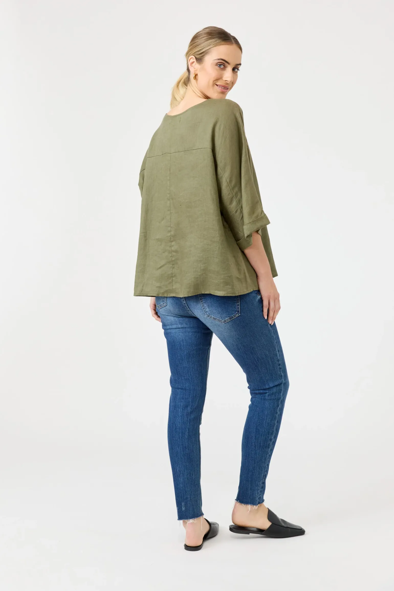 Studio Relaxed Top - Khaki