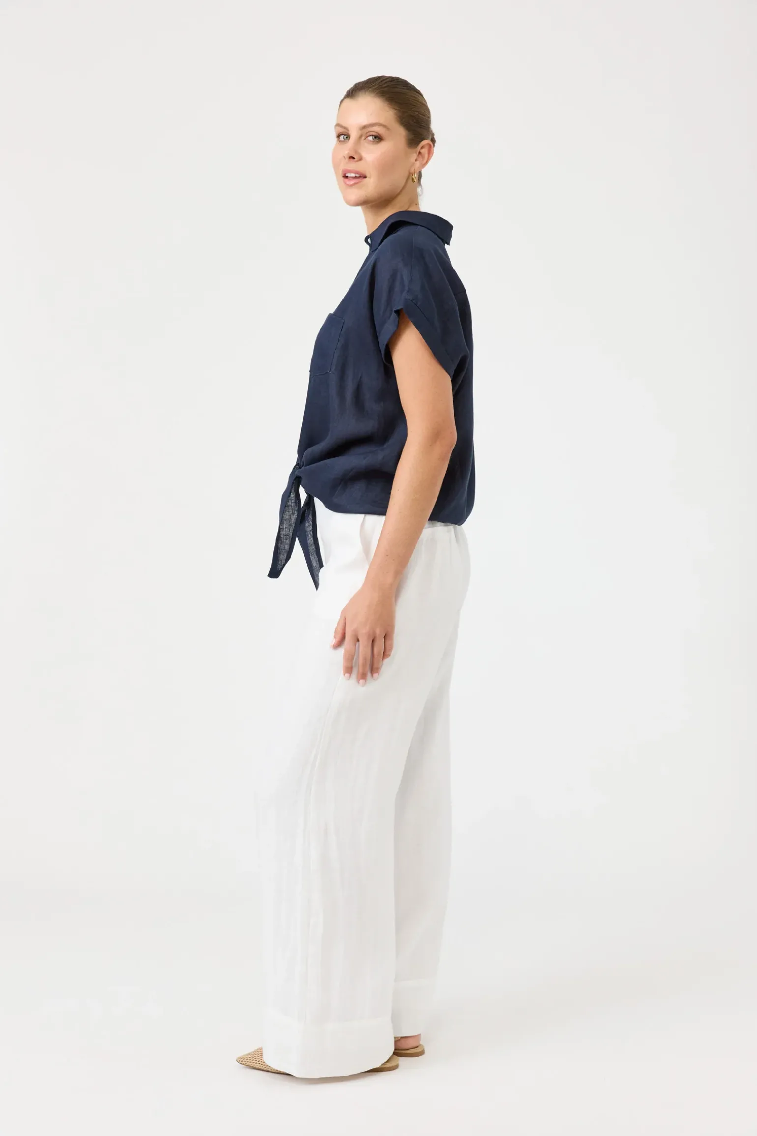 Studio Tie Shirt - Navy