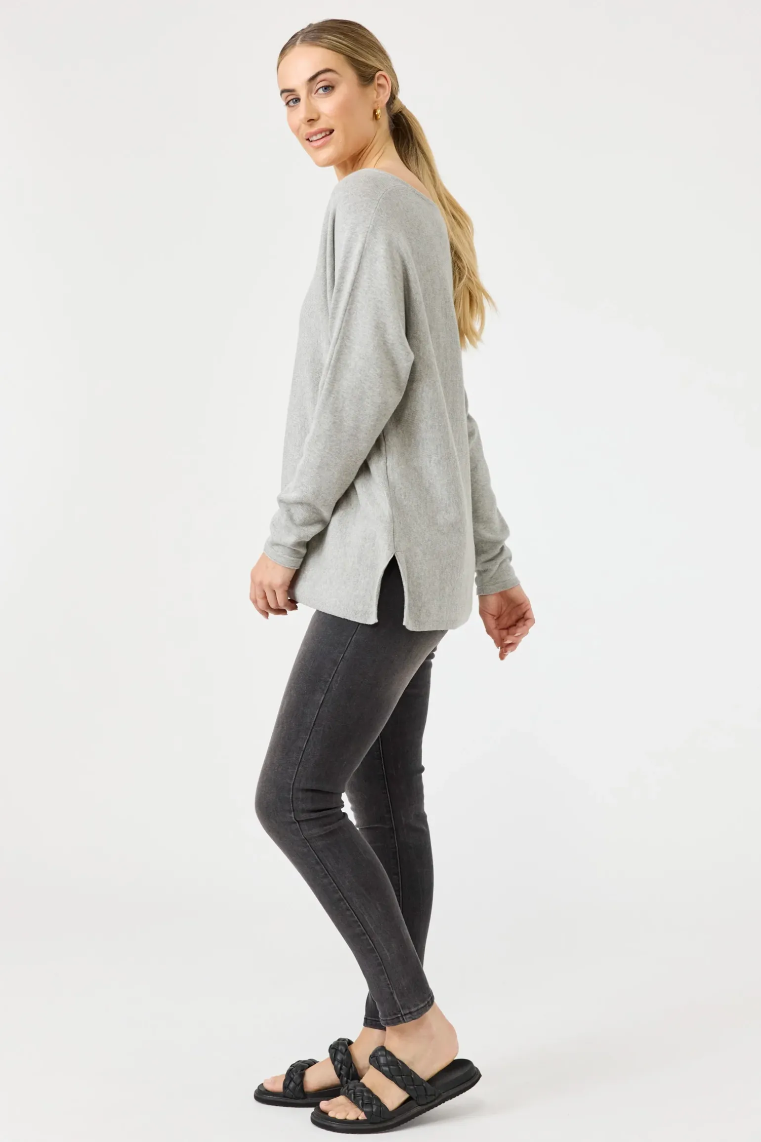 Studio V Knit - Marle