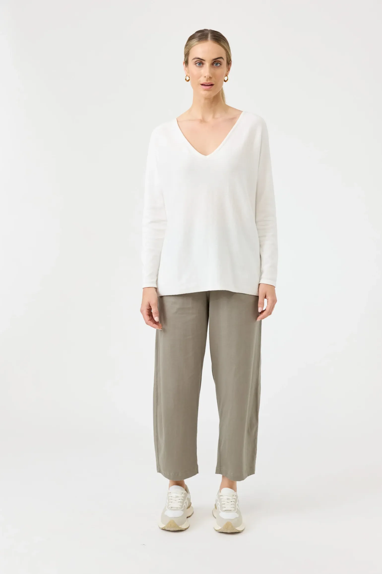 Studio V Knit - Salt