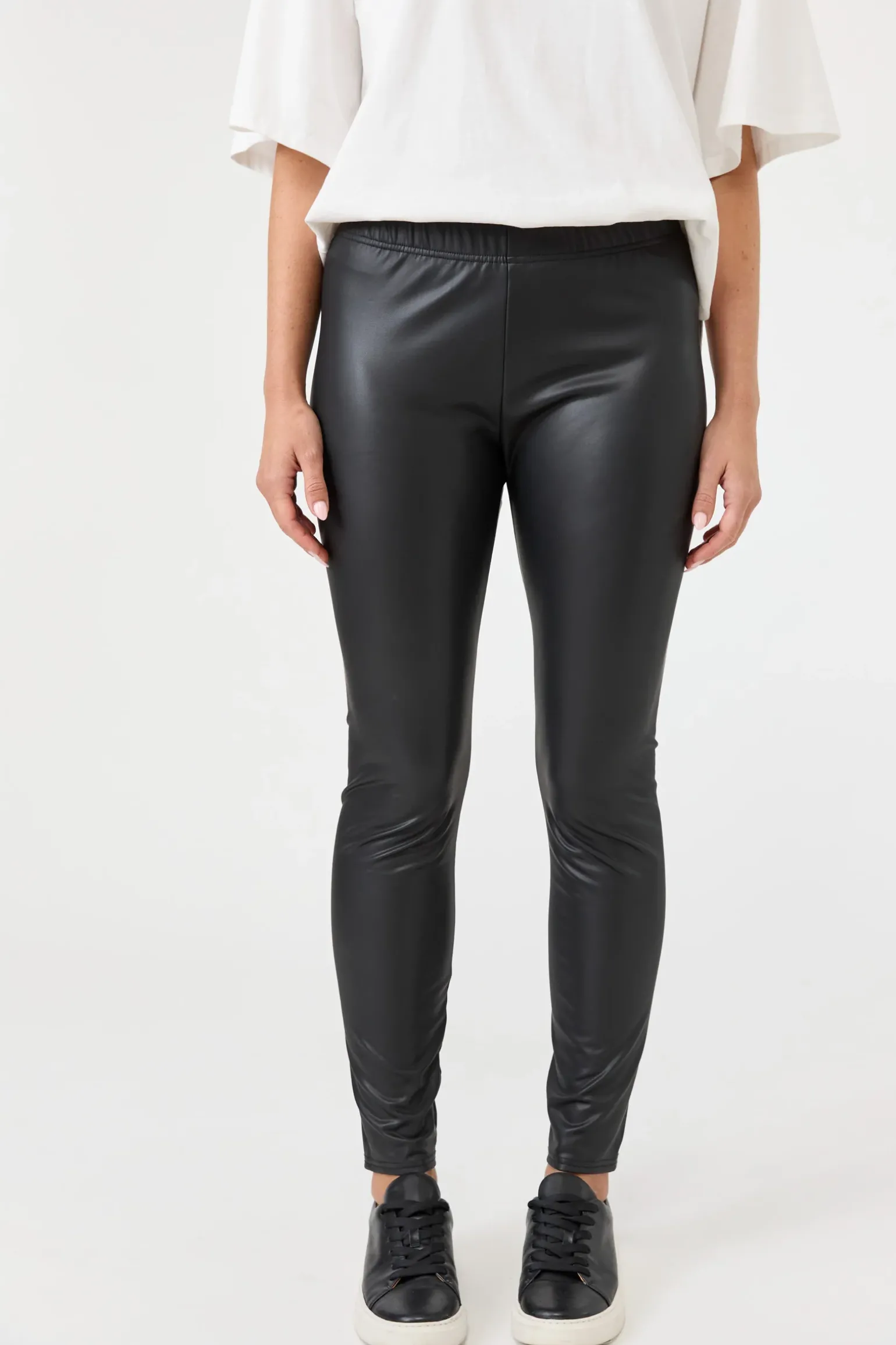 Universal Legging - Black